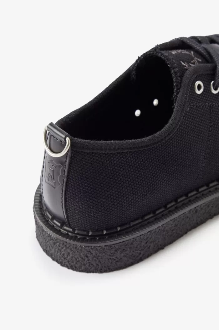 Fred Perry Canvas Monkey Men’s Plimsolls Black OURSI8475