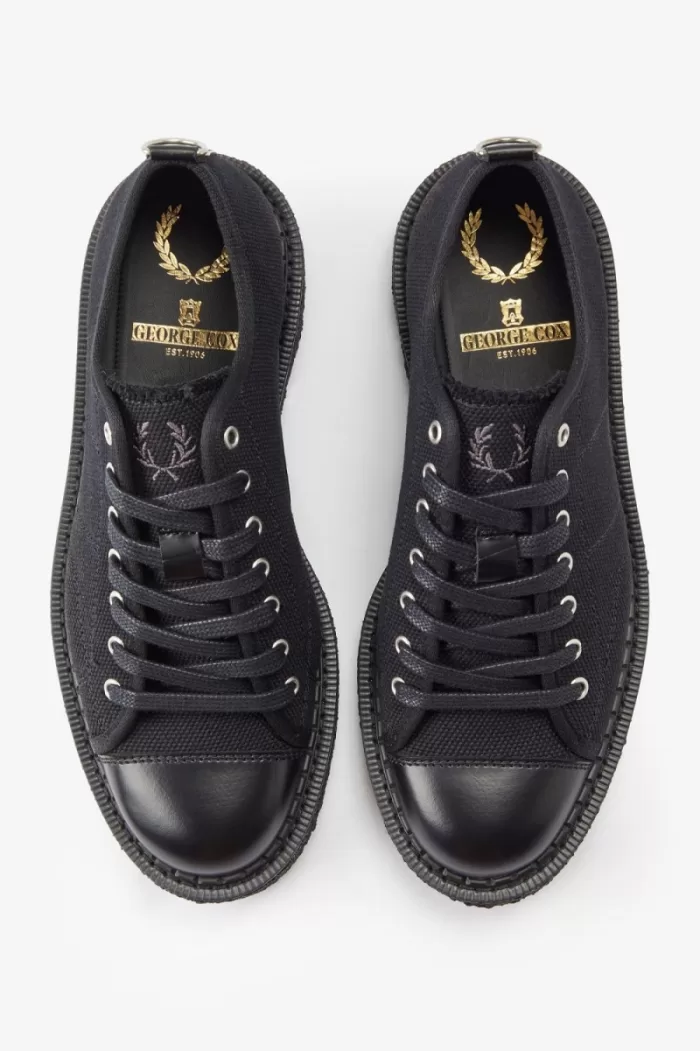 Fred Perry Canvas Monkey Men’s Plimsolls Black OURSI8475